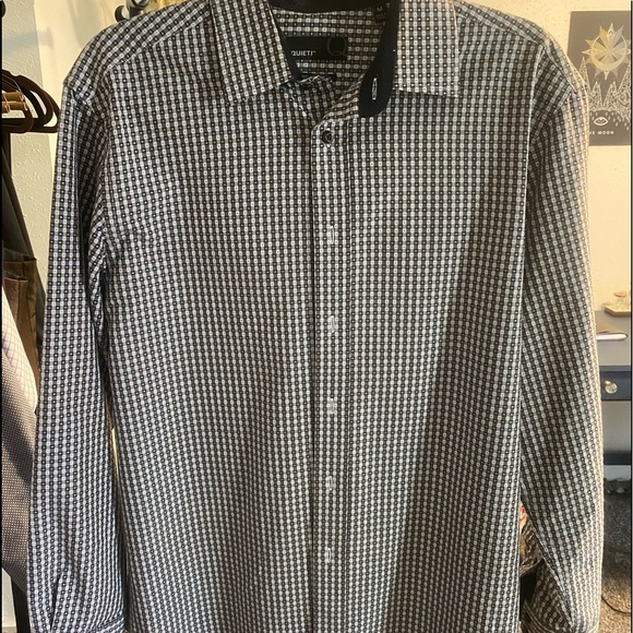 Men’s Quieti dress shirt. 100% fine cotton. Size M - Picture 1 of 3